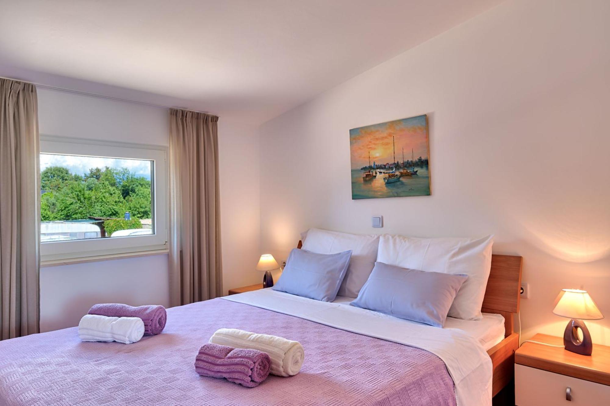 Teuta Apartments - A Beach And A Sea View Peroj Extérieur photo