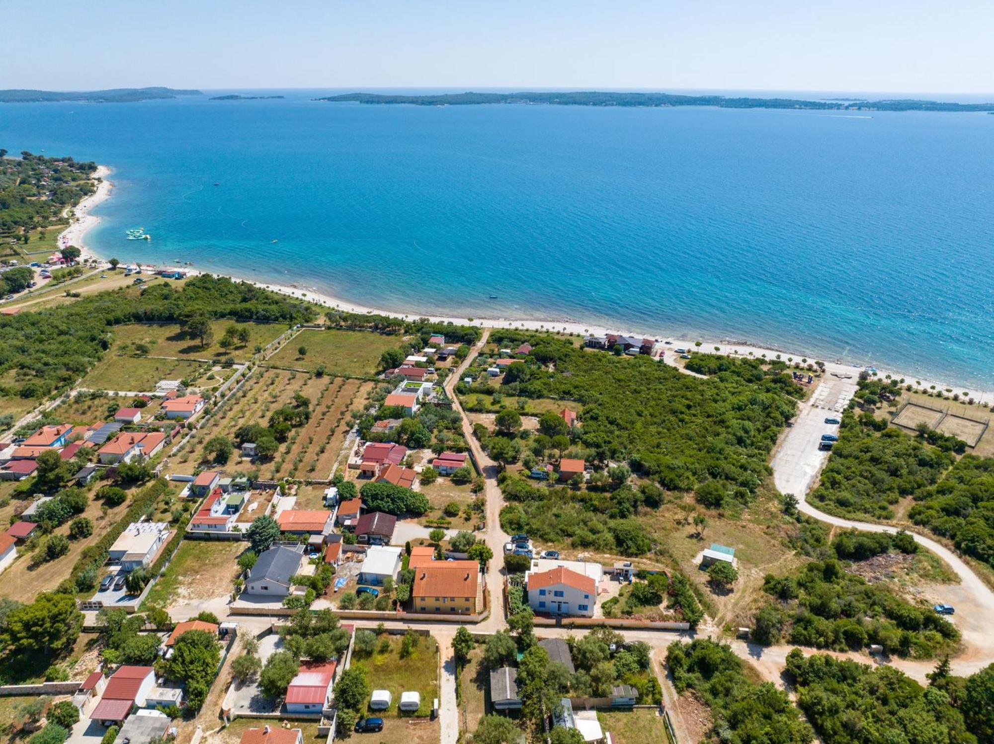Teuta Apartments - A Beach And A Sea View Peroj Extérieur photo