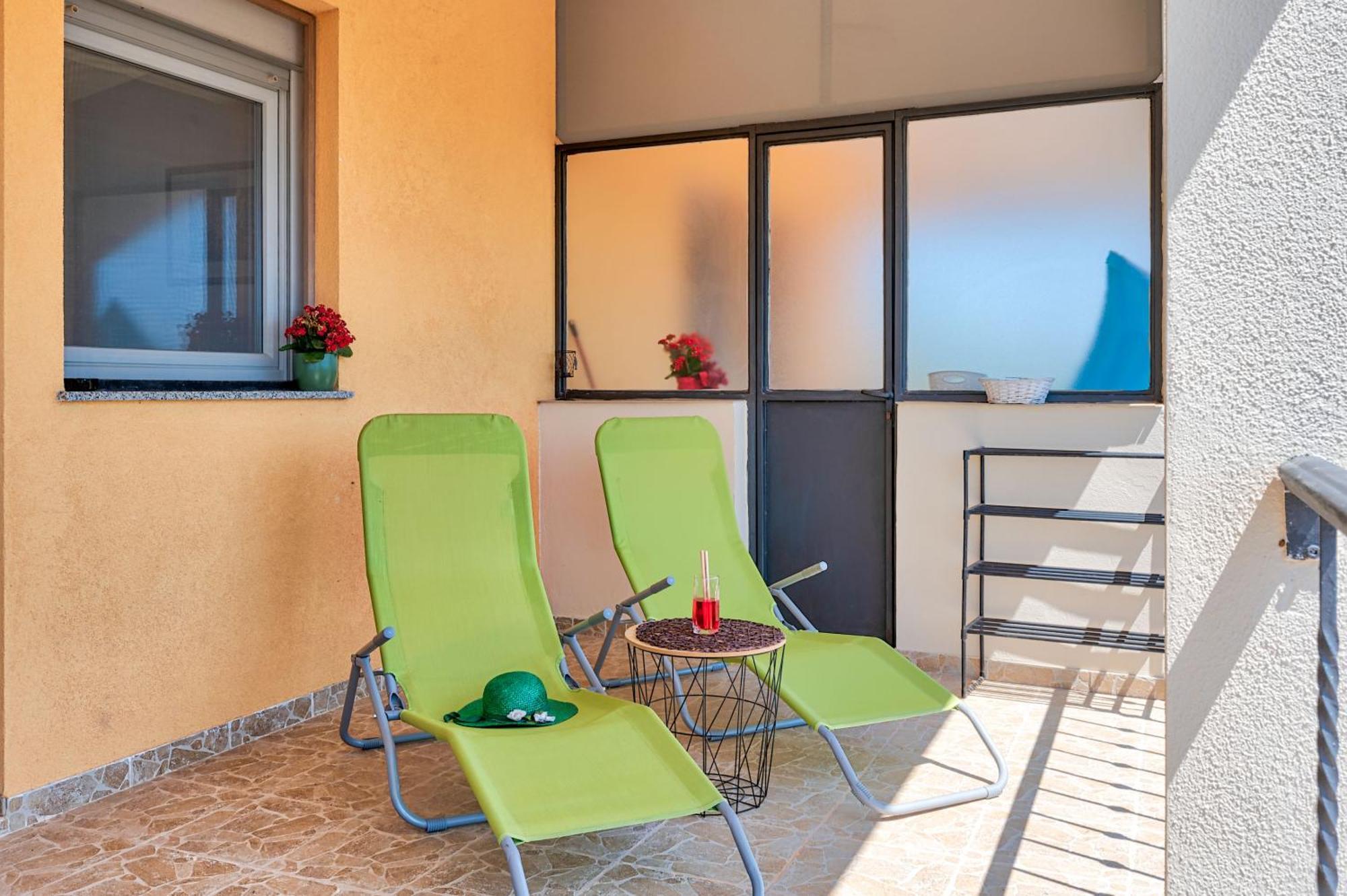 Teuta Apartments - A Beach And A Sea View Peroj Extérieur photo